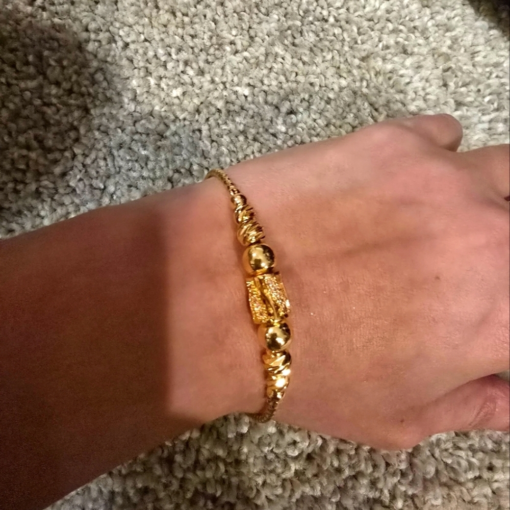 Gold-Tone Beaded Women's Bracelet